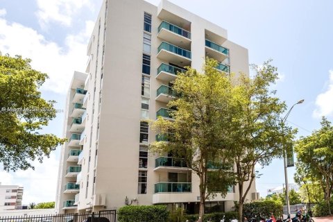 Copropriété à vendre à Miami Beach, Floride: 1 chambre, 53.7 m2 № 1332403 - photo 27