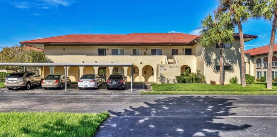 Condominio en Sarasota, Florida, 2 dormitorios  № 1402055