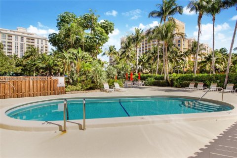 Copropriété à vendre à Key Biscayne, Floride: 2 chambres, 123.1 m2 № 1345490 - photo 29