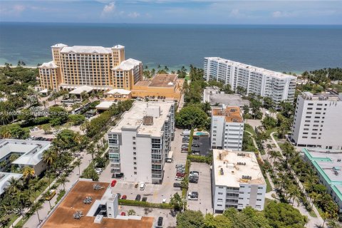 Copropriété à vendre à Key Biscayne, Floride: 2 chambres, 123.1 m2 № 1345490 - photo 28