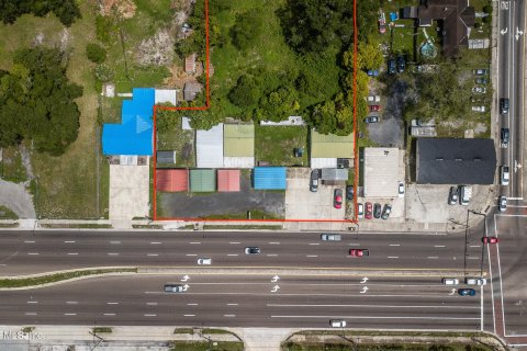 Immobilier commercial à vendre à Jacksonville, Floride: 141.95 m2 № 768977 - photo 3