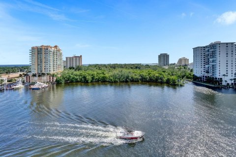 Condo in Fort Lauderdale, Florida, 3 bedrooms  № 957084 - photo 29