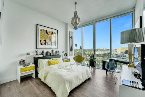 Condo in Fort Lauderdale, Florida, 3 bedrooms  № 957084 - photo 12