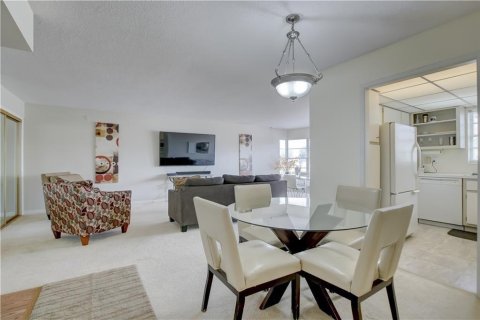 Condominio en venta en Fort Lauderdale, Florida, 2 dormitorios, 118.54 m2 № 1102215 - foto 23