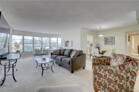 Condo in Fort Lauderdale, Florida, 2 bedrooms  № 1102215 - photo 22