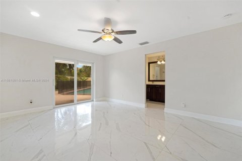 Villa ou maison à vendre à Plantation, Floride: 4 chambres, 205.59 m2 № 1160558 - photo 7