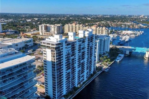 Condo in Fort Lauderdale, Florida, 2 bedrooms  № 936776 - photo 5