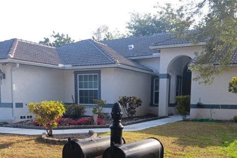 House in Coconut Creek, Florida 4 bedrooms, 223.06 sq.m. № 1183741 - photo 12