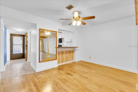 Copropriété à vendre à Orlando, Floride: 2 chambres, 104.33 m2 № 1267432 - photo 14