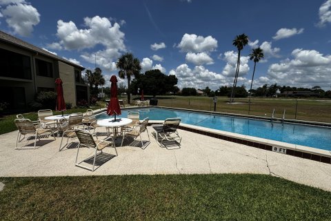 Condominio en venta en Sebring, Florida, 2 dormitorios, 103.77 m2 № 1160713 - foto 2