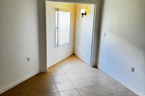 Condominio en venta en Sebring, Florida, 2 dormitorios, 103.77 m2 № 1160713 - foto 17