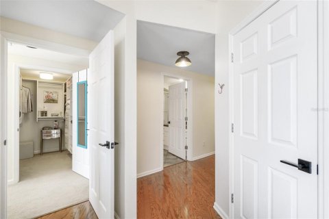 Condo in Orlando, Florida, 1 bedroom  № 1326075 - photo 19