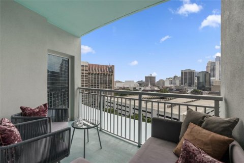 Condo in Orlando, Florida, 1 bedroom  № 1326075 - photo 22