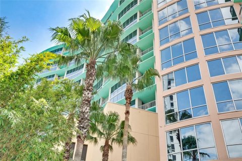 Condo in Orlando, Florida, 1 bedroom  № 1326075 - photo 27