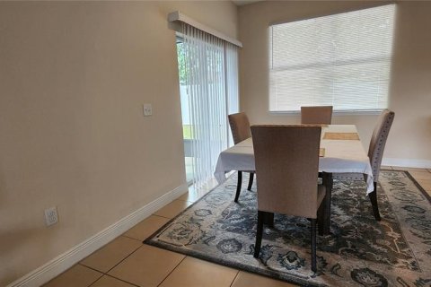 Casa en venta en Kissimmee, Florida, 3 dormitorios, 145.3 m2 № 1303198 - foto 13