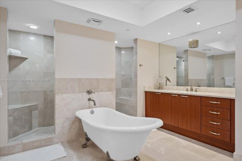 Condo in Aventura, Florida, 3 bedrooms  № 1401345 - photo 18