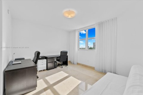 Condo in Aventura, Florida, 3 bedrooms  № 1401345 - photo 20