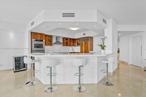 Copropriété à vendre à Aventura, Floride: 3 chambres, 285.12 m2 № 1401345 - photo 6