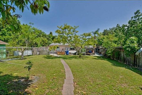 Casa en venta en Miami, Florida, 4 dormitorios, 162.02 m2 № 1401350 - foto 4