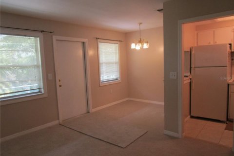 Condo in Saint Petersburg, Florida, 1 bedroom  № 1322937 - photo 5