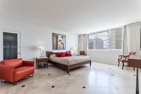 Condominio en venta en Miami Beach, Florida, 3 dormitorios, 186.73 m2 № 1351582 - foto 13