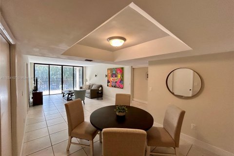 Copropriété à vendre à Doral, Floride: 2 chambres, 137.03 m2 № 1351583 - photo 8