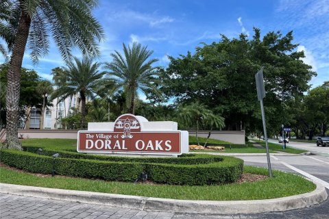 Copropriété à vendre à Doral, Floride: 2 chambres, 137.03 m2 № 1351583 - photo 29