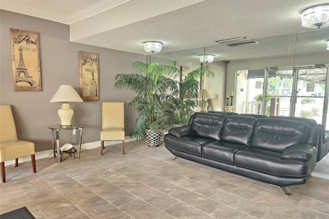 Copropriété à vendre à Lauderhill, Floride: 2 chambres, 86.21 m2 № 1221423 - photo 14