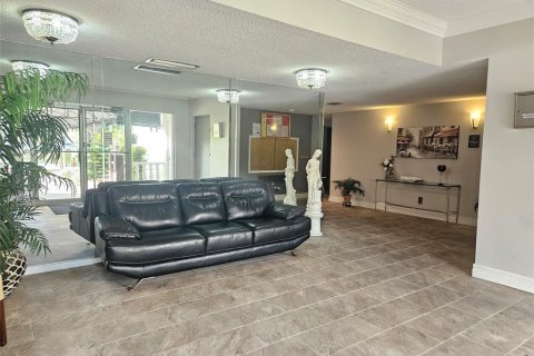 Copropriété à vendre à Lauderhill, Floride: 2 chambres, 86.21 m2 № 1221423 - photo 15