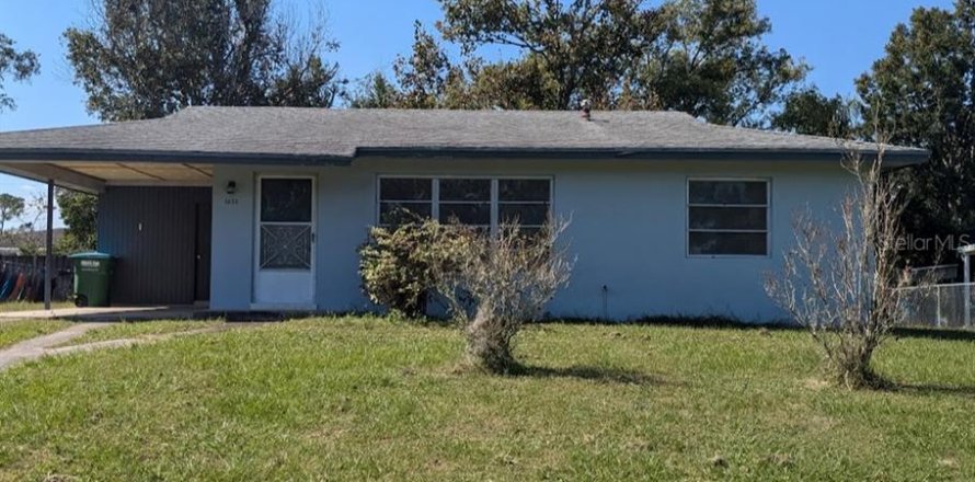 House in Deltona, Florida 2 bedrooms, 91.04 sq.m. № 1417549