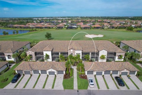 Copropriété à vendre à Bradenton, Floride: 2 chambres, 124.12 m2 № 1374448 - photo 1