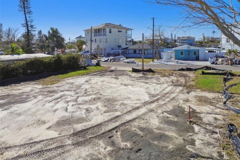 Terreno en venta en Madeira Beach, Florida № 1419025 - foto 15