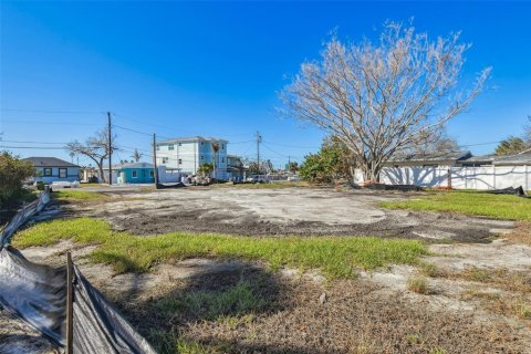 Terreno en venta en Madeira Beach, Florida № 1419025 - foto 8