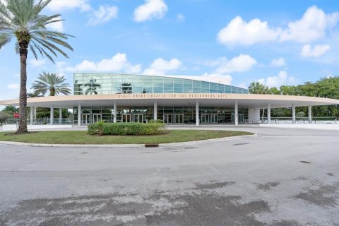 Copropriété à vendre à Tamarac, Floride: 2 chambres, 116.59 m2 № 1171061 - photo 7