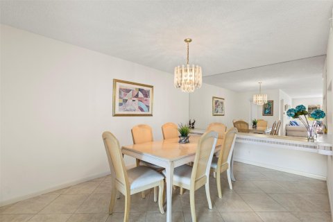 Condo in Delray Beach, Florida, 3 bedrooms  № 1170998 - photo 29