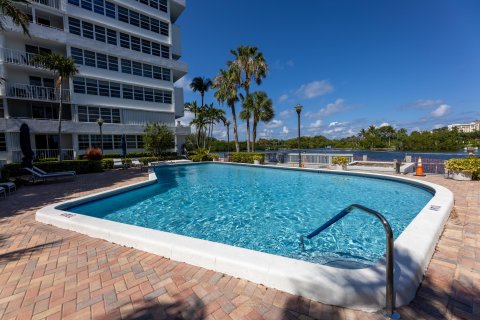 Condominio en venta en Fort Lauderdale, Florida, 1 dormitorio, 105.72 m2 № 1162896 - foto 9