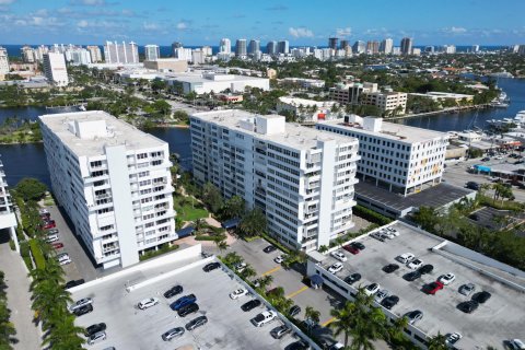 Condominio en venta en Fort Lauderdale, Florida, 1 dormitorio, 105.72 m2 № 1162896 - foto 5