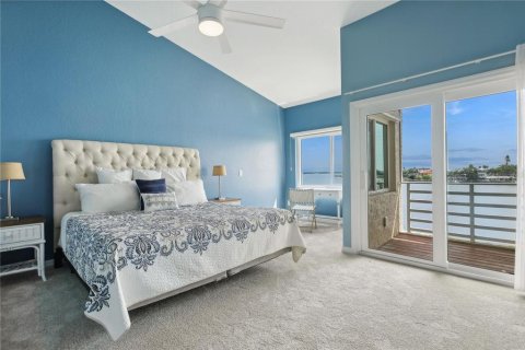 Touwnhouse à vendre à Saint Pete Beach, Floride: 4 chambres, 211.35 m2 № 1371541 - photo 14