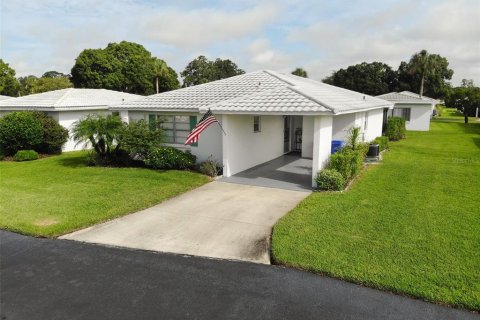 Villa ou maison à vendre à Lakeland, Floride: 2 chambres, 128.21 m2 № 1355996 - photo 5