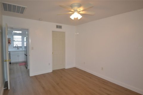 Copropriété à vendre à New Port Richey, Floride: 1 chambre, 65.77 m2 № 1302039 - photo 10