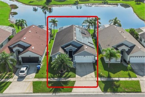 Villa ou maison à vendre à Kissimmee, Floride: 4 chambres, 169.27 m2 № 1391428 - photo 3