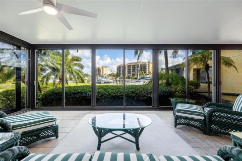 Condominio en venta en Punta Gorda, Florida, 3 dormitorios, 192.21 m2 № 1391396 - foto 21