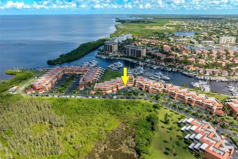 Condominio en venta en Punta Gorda, Florida, 3 dormitorios, 192.21 m2 № 1391396 - foto 2