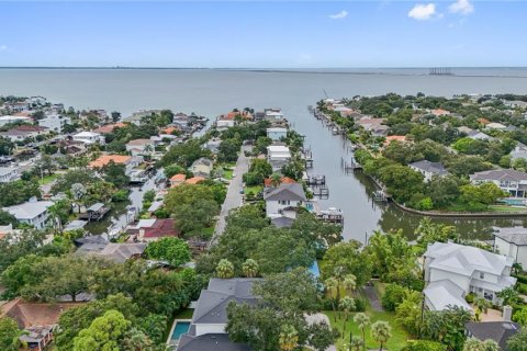 Villa ou maison à vendre à Tampa, Floride: 4 chambres, 175.77 m2 № 1391429 - photo 20