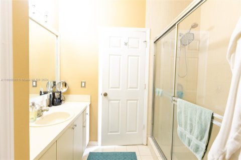 Condominio en venta en Pembroke Pines, Florida, 3 dormitorios, 141.95 m2 № 1230599 - foto 11