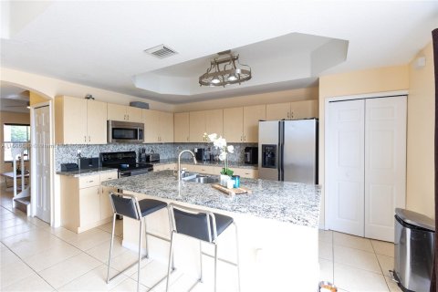 Condominio en venta en Pembroke Pines, Florida, 3 dormitorios, 141.95 m2 № 1230599 - foto 6