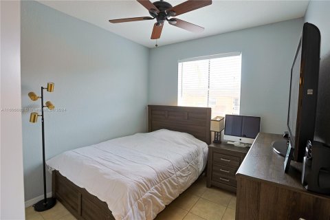 Condominio en venta en Pembroke Pines, Florida, 3 dormitorios, 141.95 m2 № 1230599 - foto 14