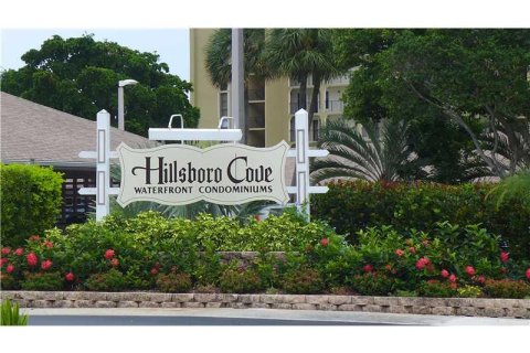 Condominio en venta en Deerfield Beach, Florida, 2 dormitorios № 548663 - foto 8