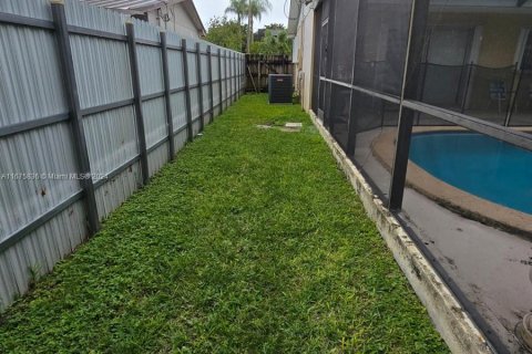 Casa en venta en Miami, Florida, 4 dormitorios, 178.56 m2 № 1400056 - foto 19