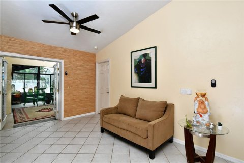 Купить виллу или дом в Лихай-Эйкерс, Флорида 3 спальни, № 980719 - фото 15